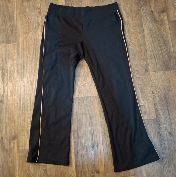 Ralph Lauren Active Women's Black Side-Stripe Jersey Pant. - Picture 8 of 10